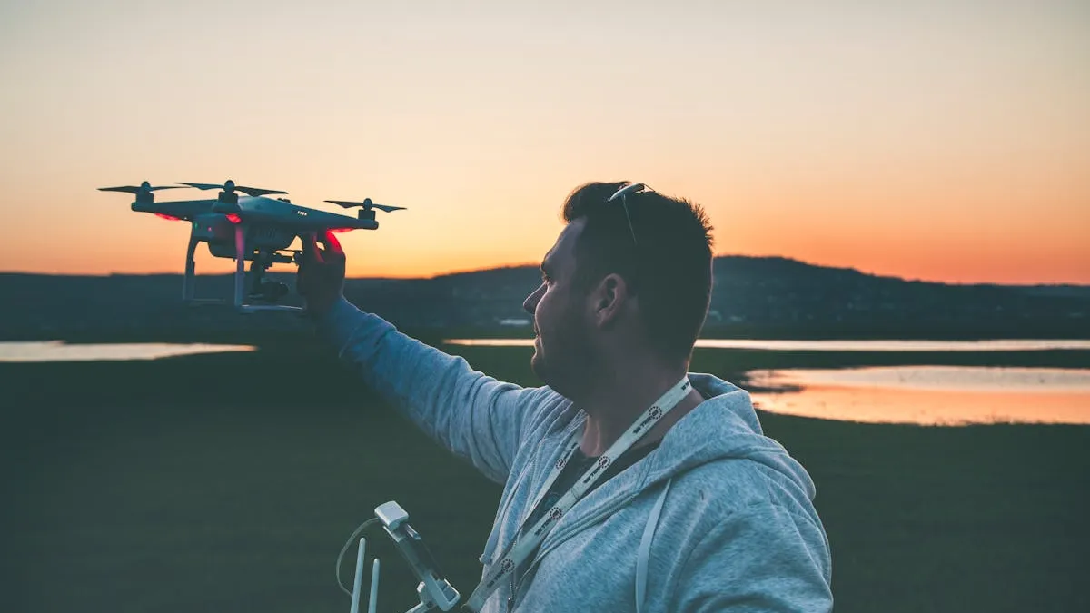 Curso de drone: vale a pena? O que avaliar antes de pagar