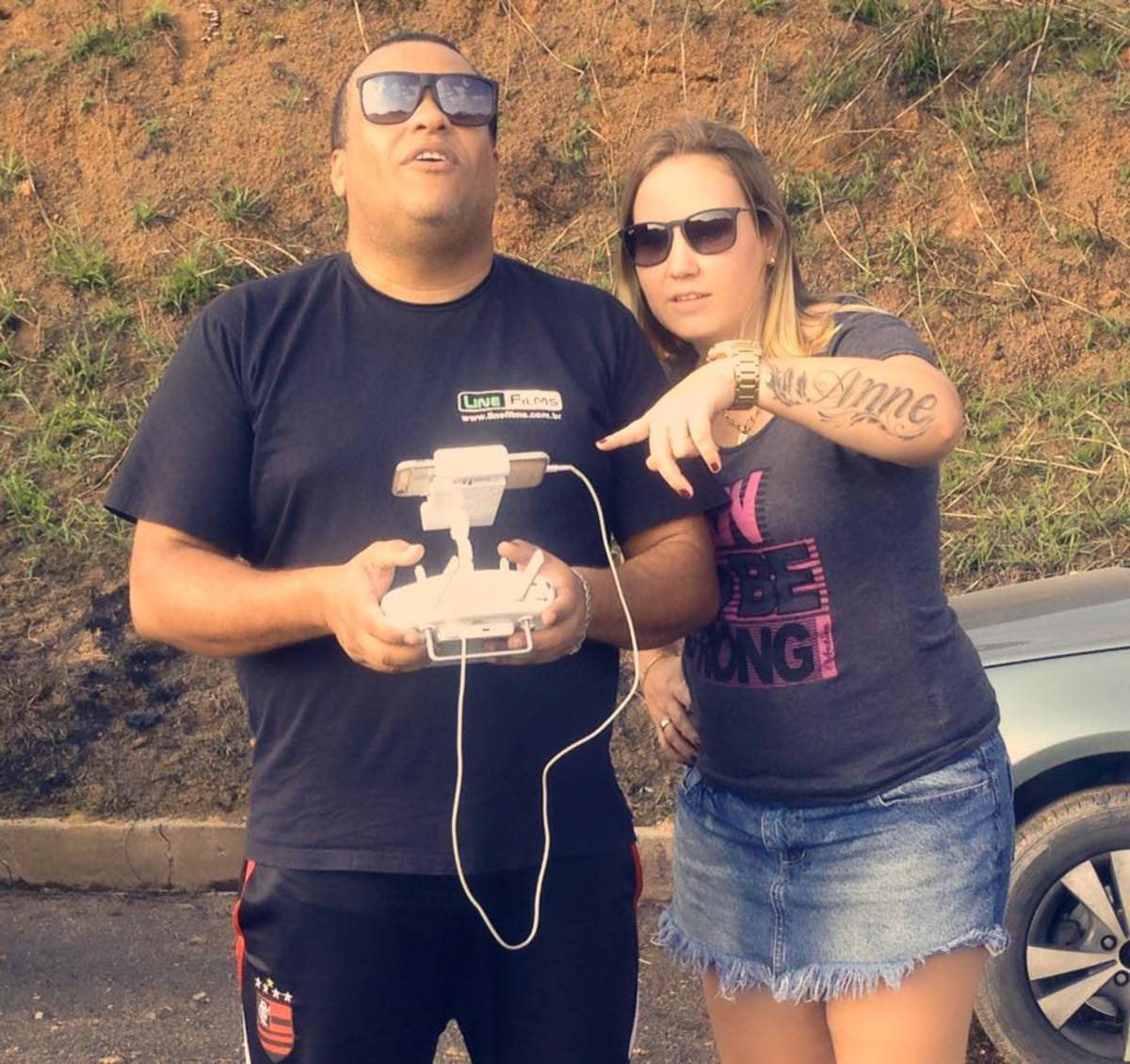 Luane Gomes e drone